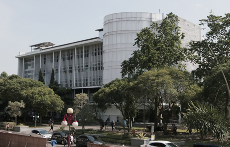 gedung perpustakaan